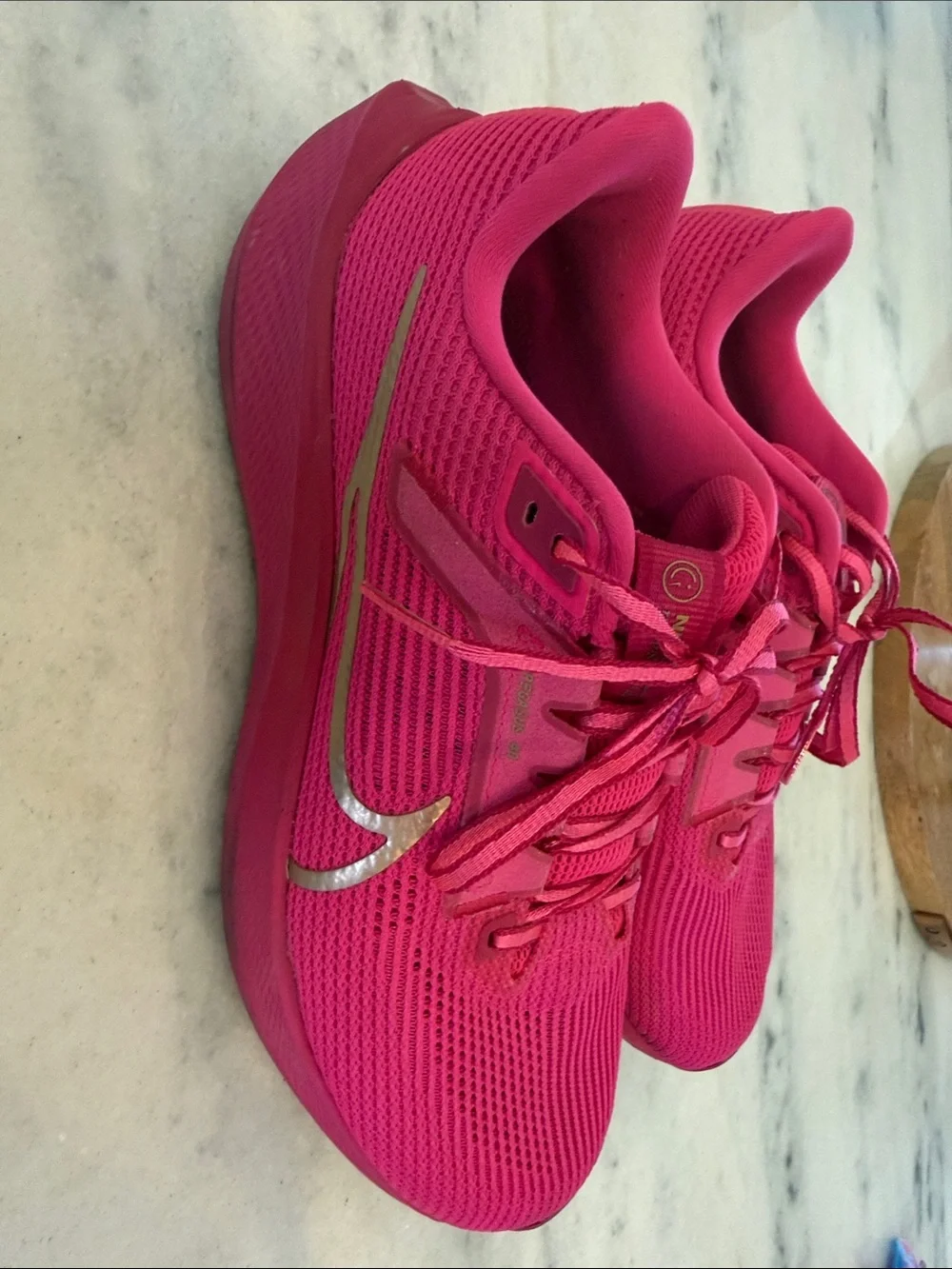 Nike Women's Air Zoom Pegasus 40 - Fierce Pink with Gold Swoosh 9